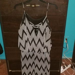 Casual Black and White Dress